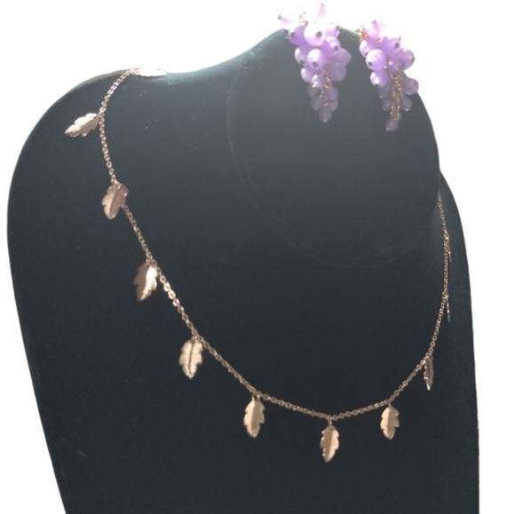 Vintage Grape earring set 🍇 - Picture 3 of 11